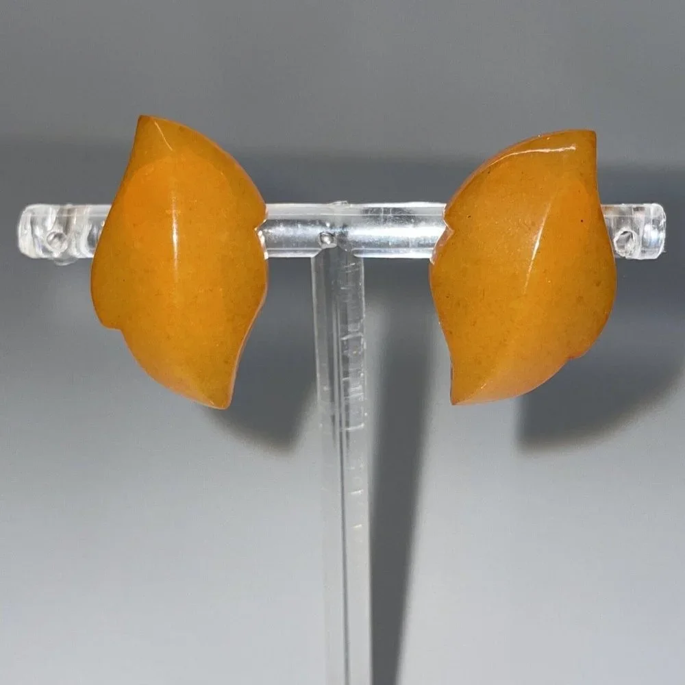 Vintage Kaliningrad USSR Natural Baltic Amber Clip On Earrings Leaf Shape Dangle